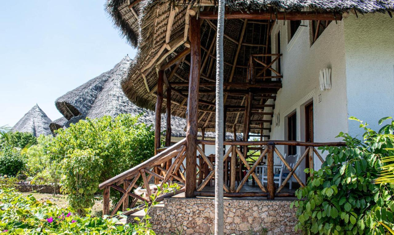 Malaika Beach Villas Малинди Екстериор снимка