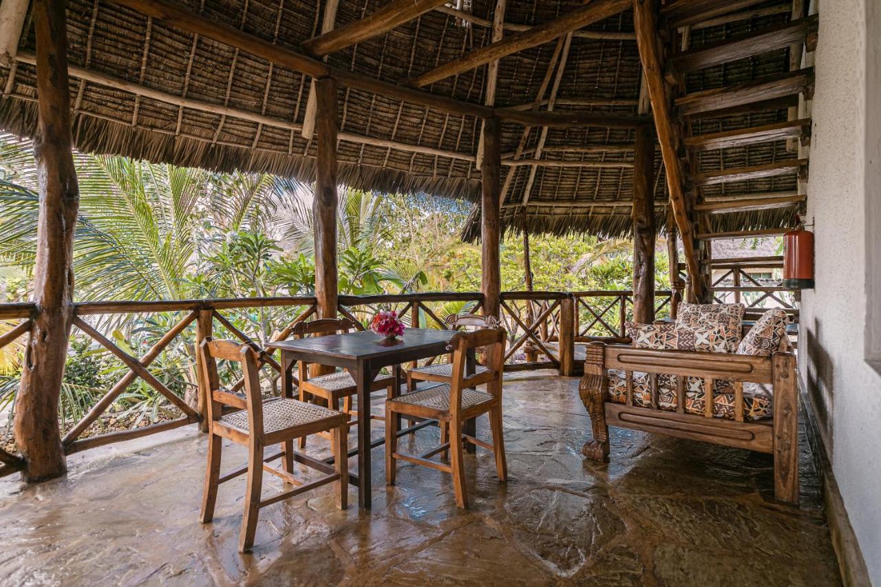 Malaika Beach Villas Малинди Екстериор снимка