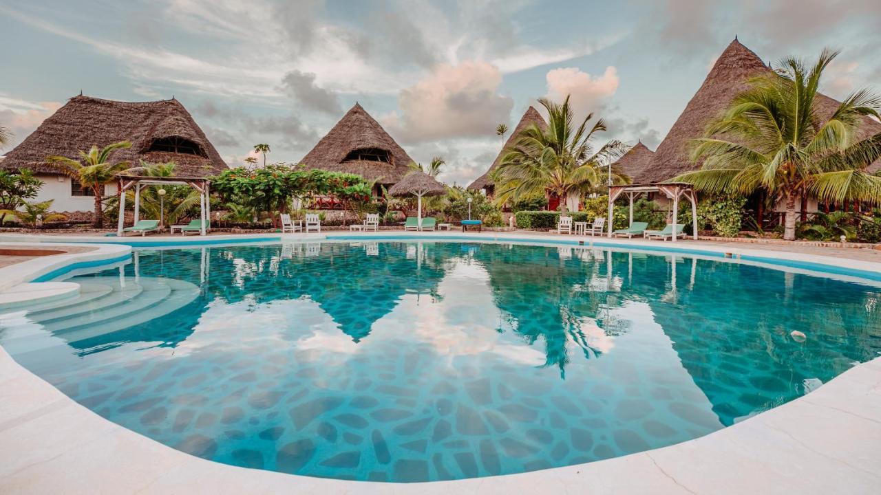 Malaika Beach Villas Малинди Екстериор снимка