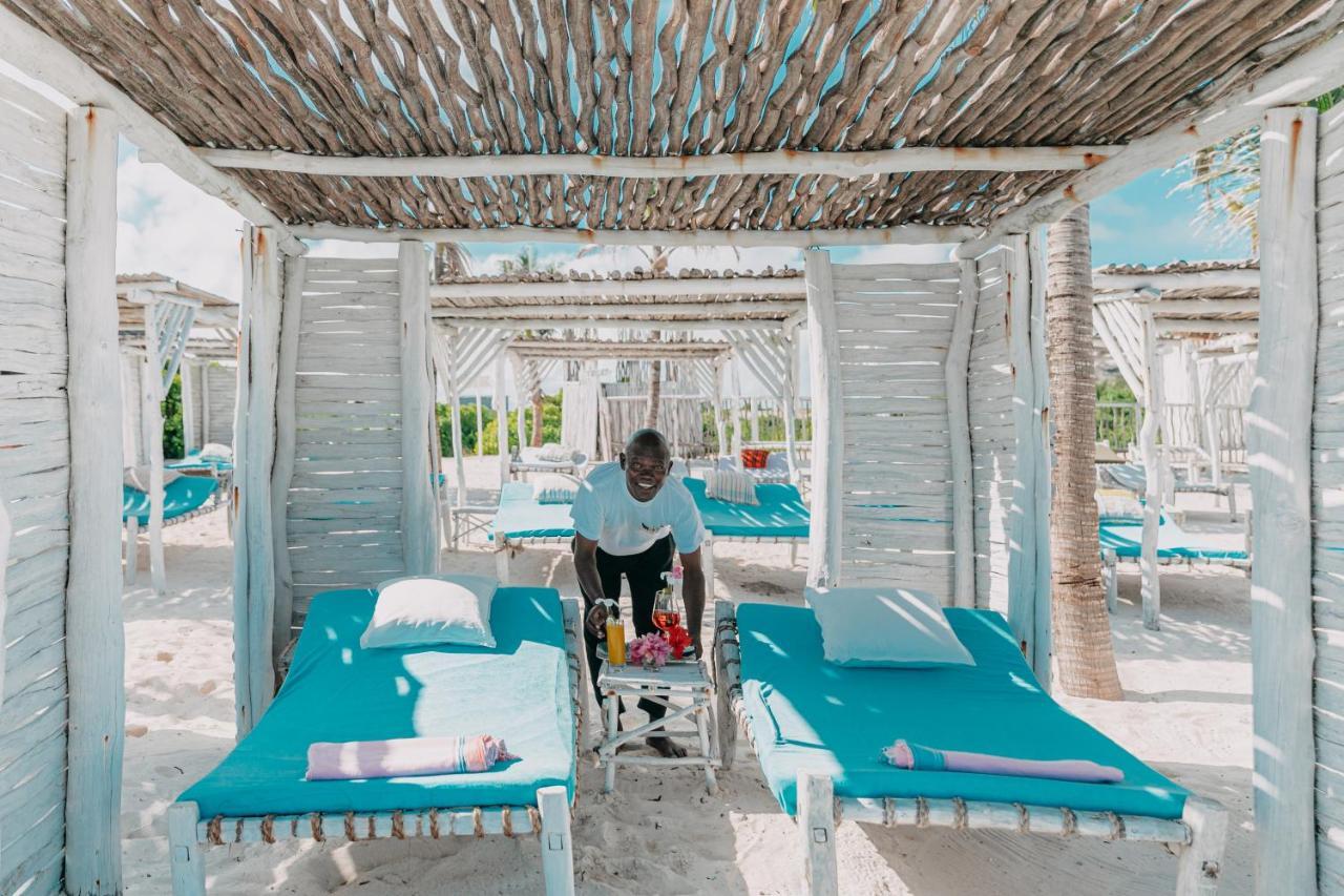 Malaika Beach Villas Малинди Екстериор снимка